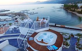 BUE MARINO Hotel&Rooftop Bar